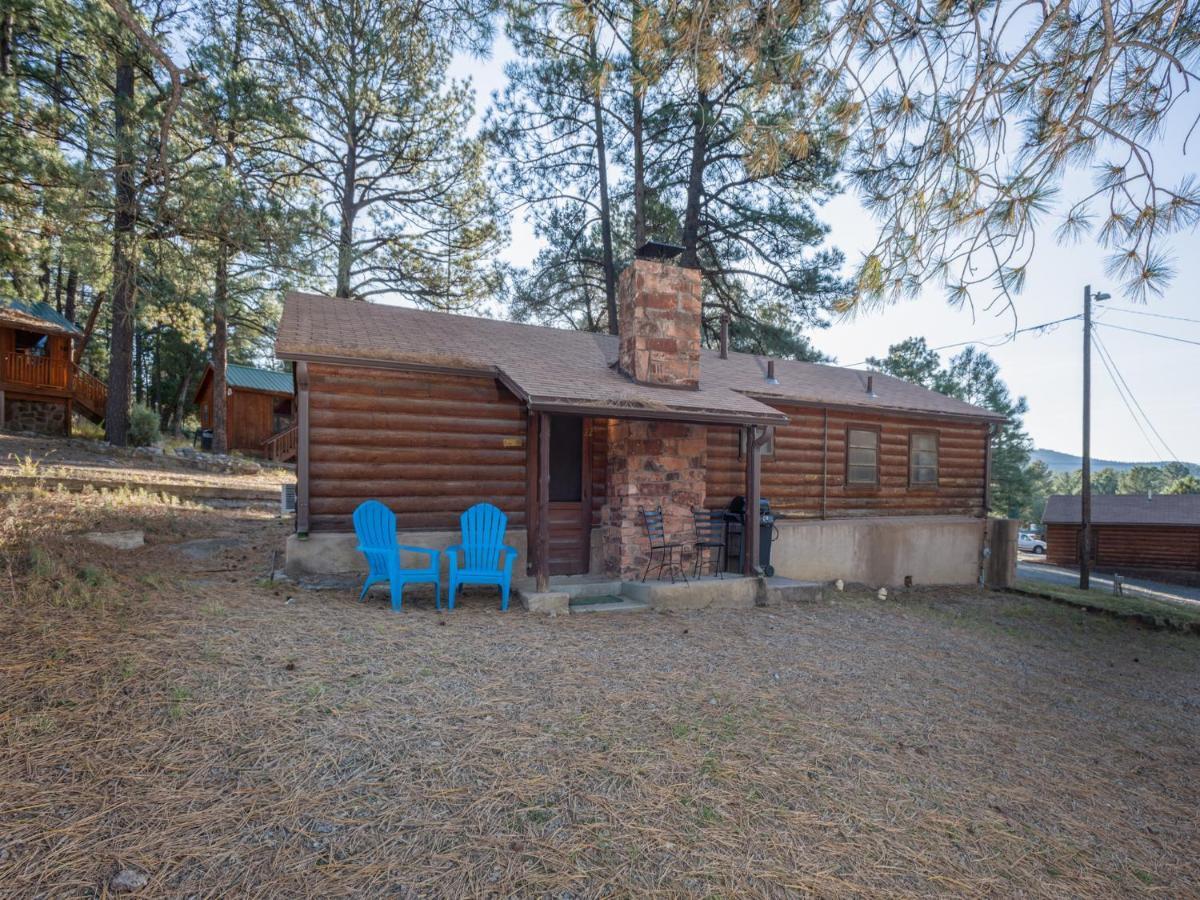 Pine Cabin, 2 Bedrooms, Fireplace, Midtown, Sleeps 6 Ruidoso Exteriör bild